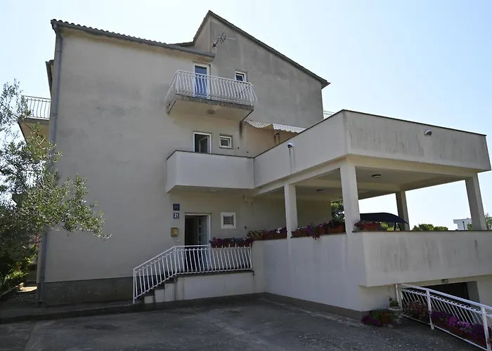 Apartments With Parking Space Brodarica, Sibenik - 15708 Razine Foto