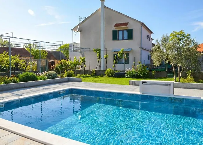 Dejligt Hjem I Lozovac Villa foto