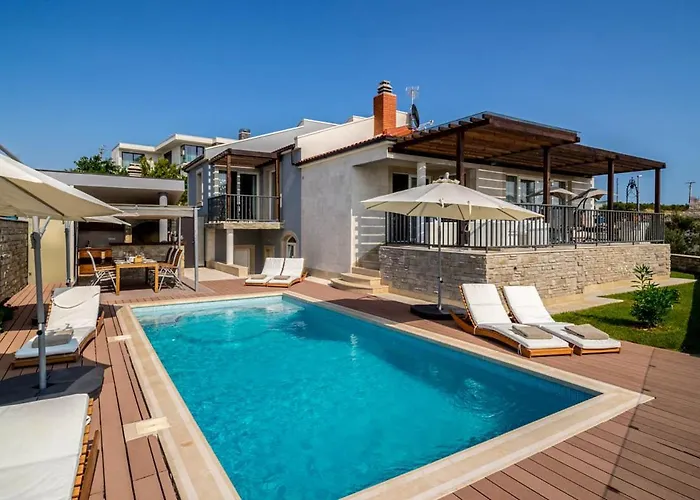 Prhovo Villa Sleeps 8 With Pool Air Con And Wifi photo